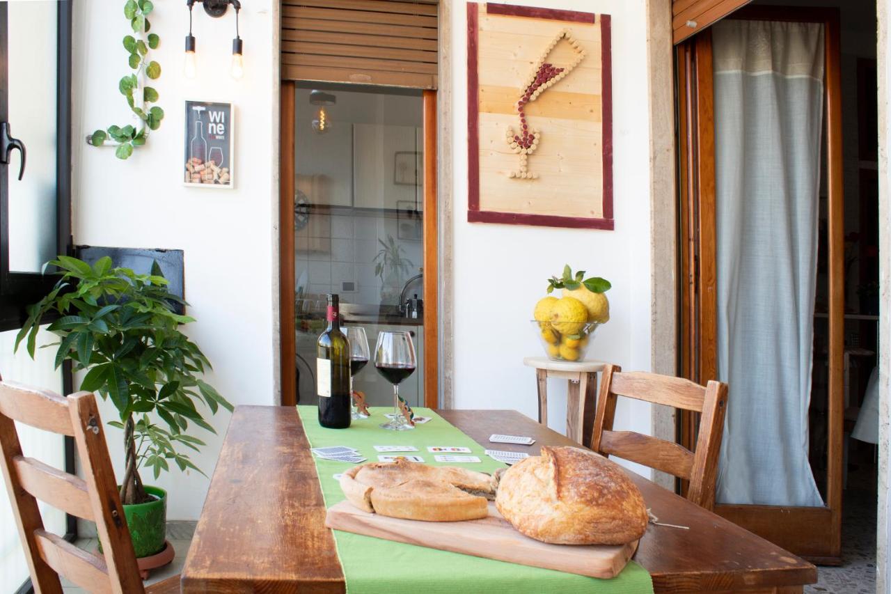 Apartamento Casa Derosa in Sorrento Centro Exterior foto